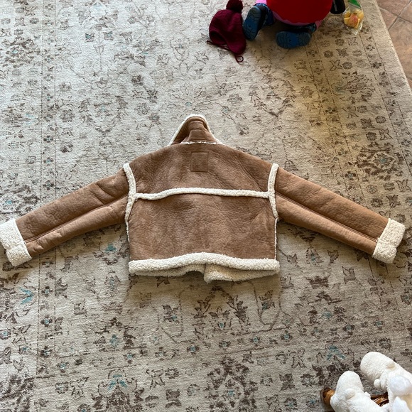Cropped vegan suede shearling jacket size L - Picture 4 of 7